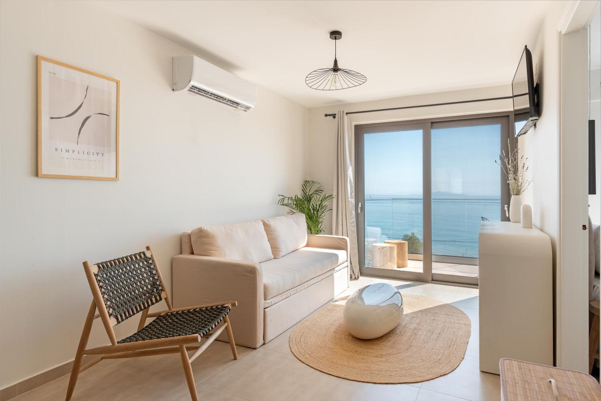 Apartment Sea…you Soon